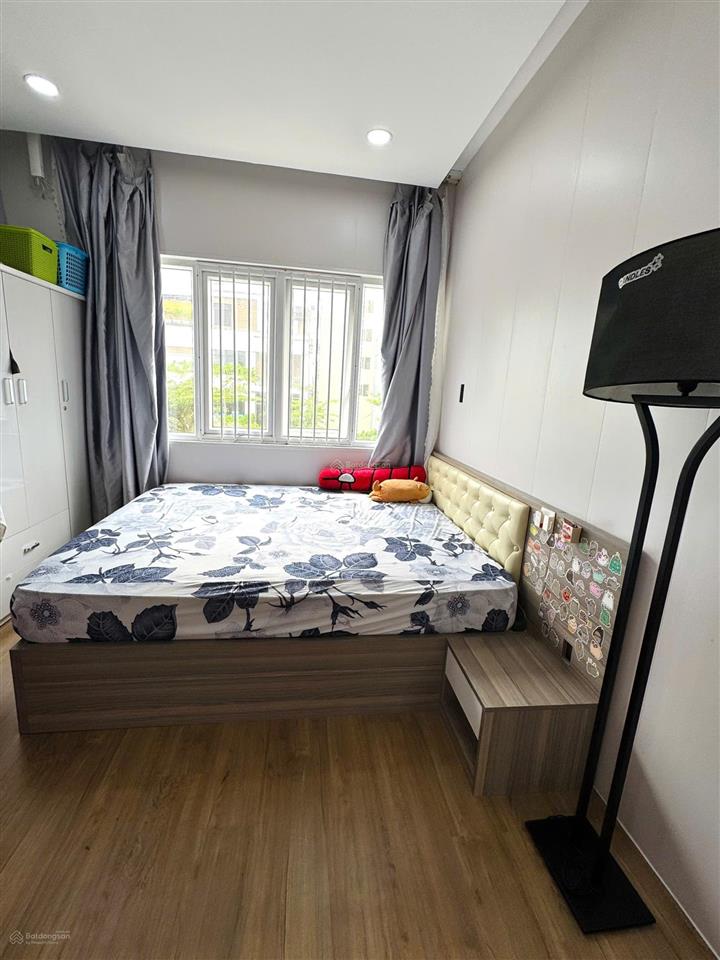 Cần tiền bán gấp căn hộ monarchy a  81m2  giá thấp hơn thị trường 500 triệu