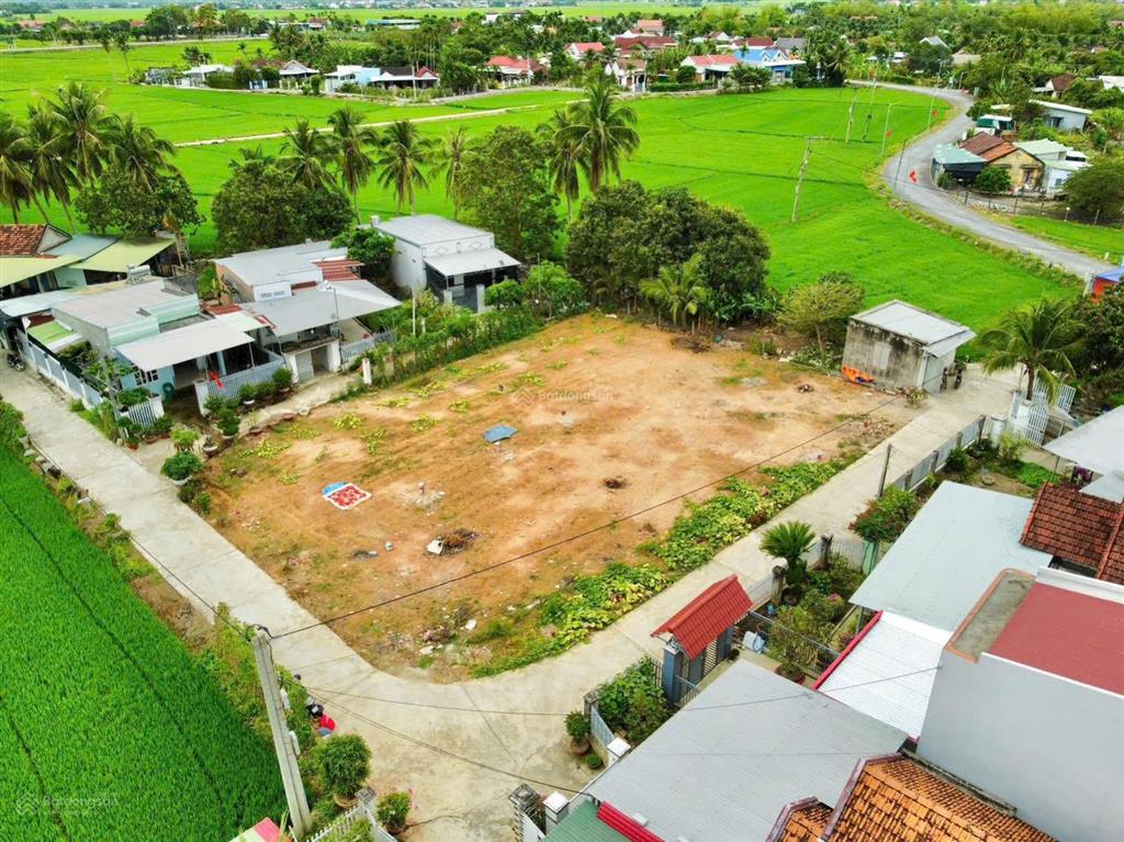 Mở bán lô diên lạc diên khánh giá chỉ 881 triệu