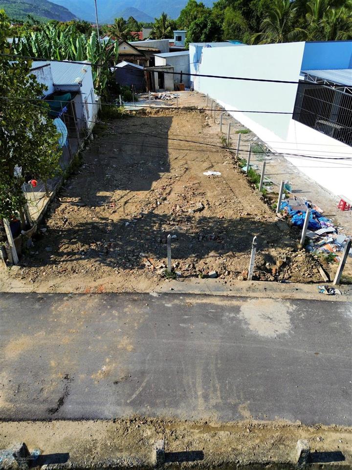 Bán lô đất lạc bình  diên lạc diên khánh giá 1 tỷ 237