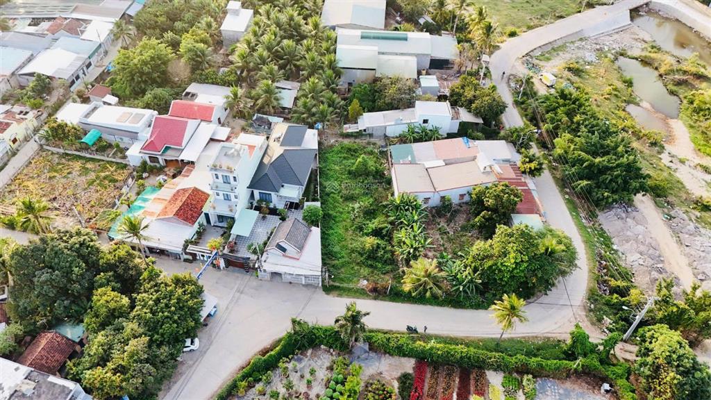 Bán đất đường võ dõng vĩnh trung nha trang giá 18 trệu/m