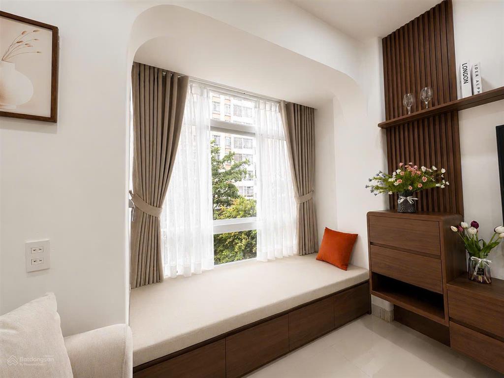 Bán cc sky garden 3, 5,1 tỷ, 56m2, view đẹp, full nội thất tại tân phong, q7, hcm