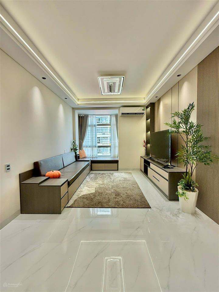 Cho thuê cc sky garden i, 16 triệu, 89m2, 3pn, full nội thất tại tân phong, q7, tp.hcm