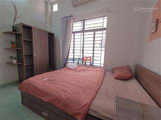 4tr5 phòng tách bếp full nội thất ánh sáng. đường nhựa 8m yên tĩnh. ml tl mnn giường tủ.. chính chủ