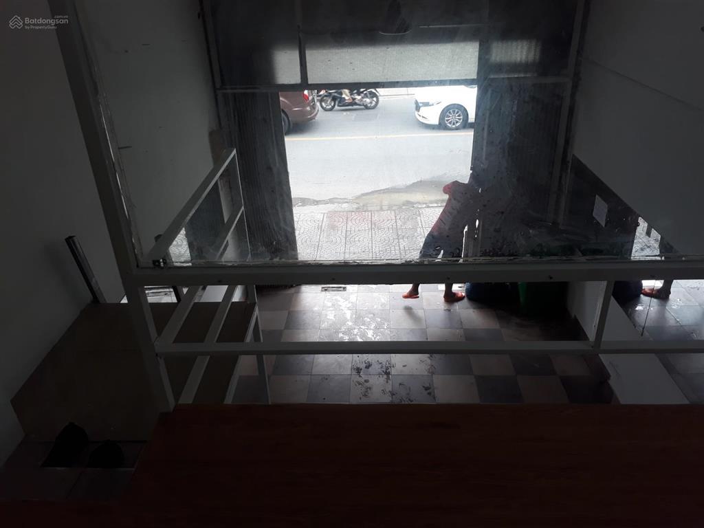 8tr, cho thuê mặt bằng 12m2, mặt tiền lê quang định 20m, p 7, bình thạnh, hcm