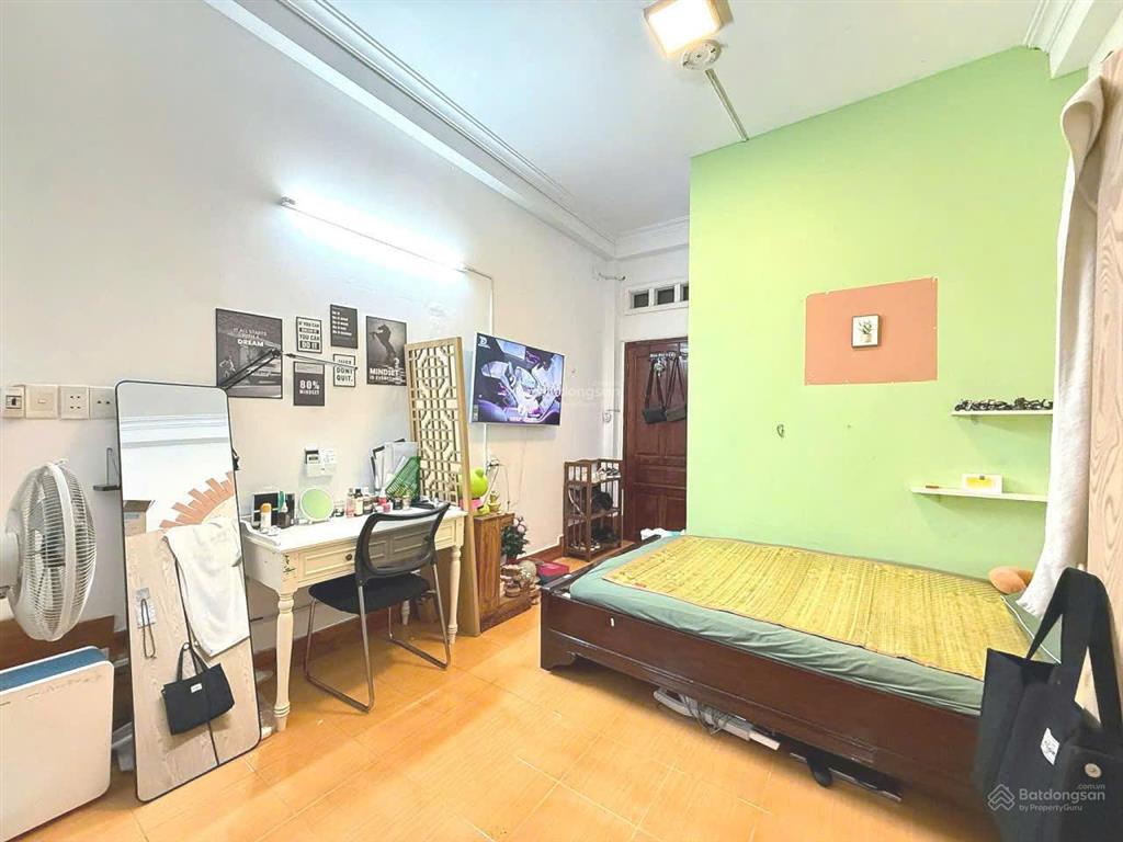 6tr2 p. ban công full nội thất, view đẹp, sát metro văn thánh. đường xe hơi lớn. zalo 090181377năm