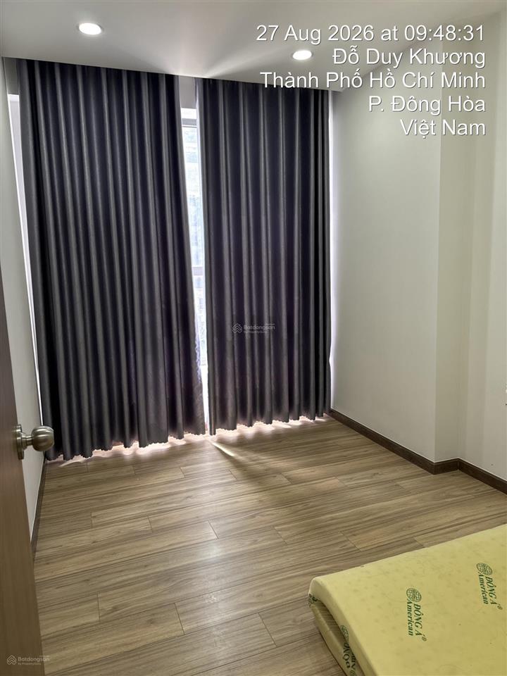 Chính chủ gửi bán căn góc 2 phòng ngủ hướng đông nam, tại bcons plaza