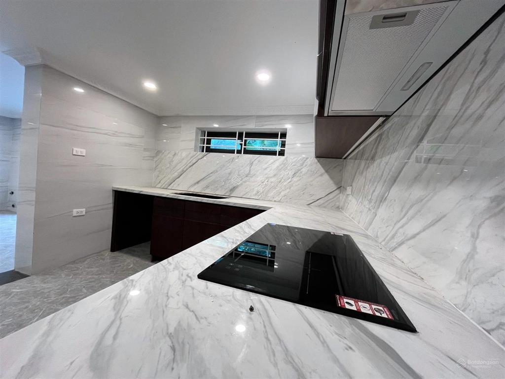 Bán biệt thự phong cách châu âu mới tinh trên đường đầm vạc