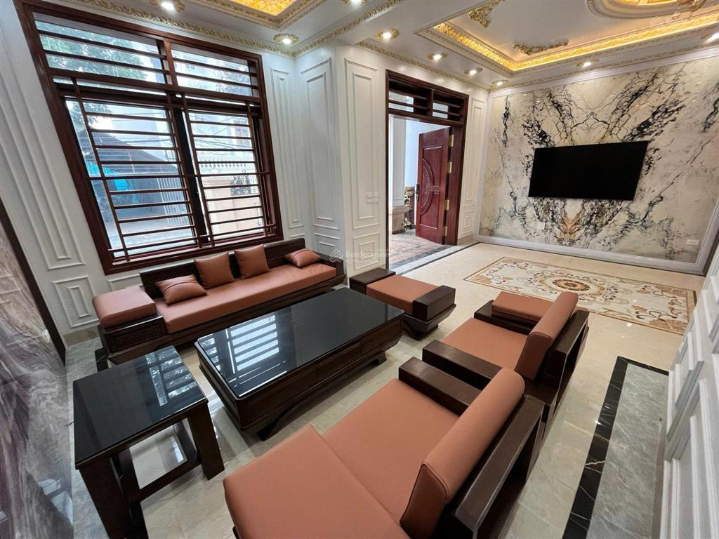 Bán biệt thự phong cách châu âu mới tinh trên đường đầm vạc