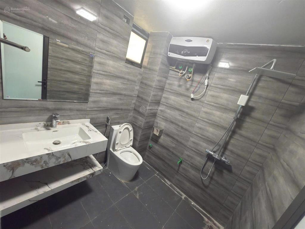 Bán căn nhà mới xây tại khu phân lô xóm trám định trung nay là phường vĩnh phúc