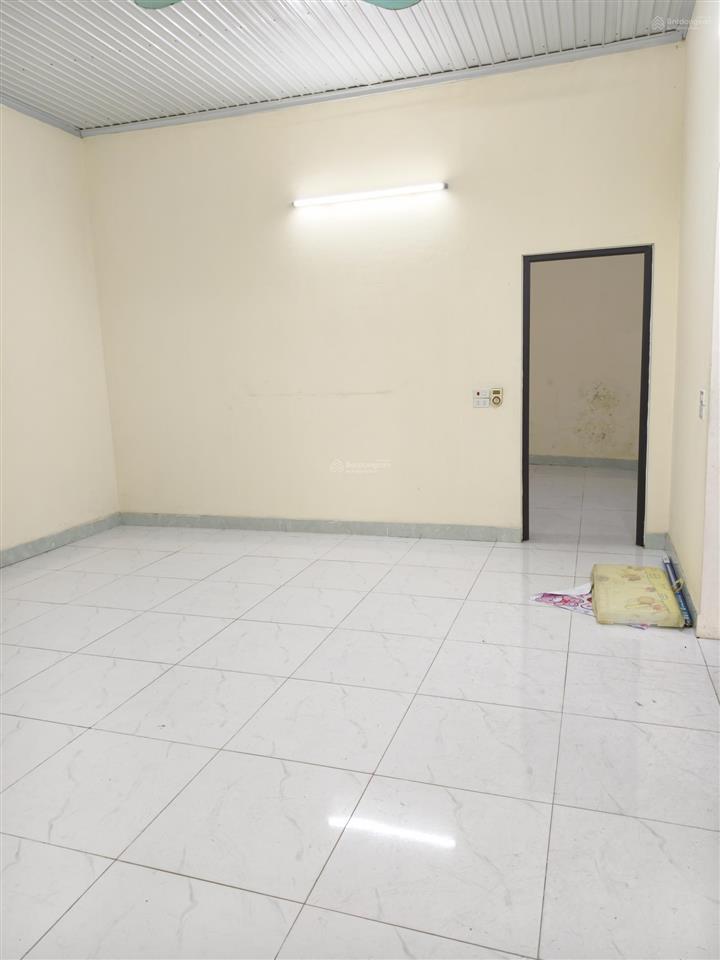 Bán nhanh siêu phẩm nhà cấp 4 rộng có sân chơi, quy hoạch view vườn hoa tại tp vĩnh yên