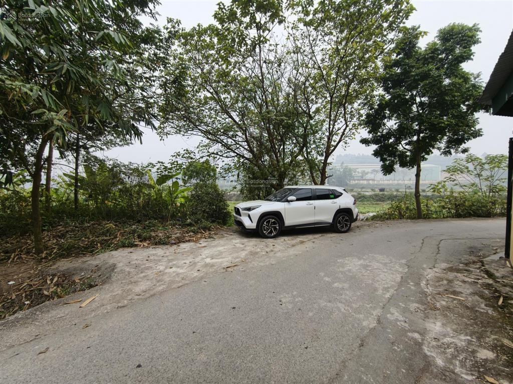 Bán nhanh siêu phẩm nhà cấp 4 rộng có sân chơi, quy hoạch view vườn hoa tại tp vĩnh yên