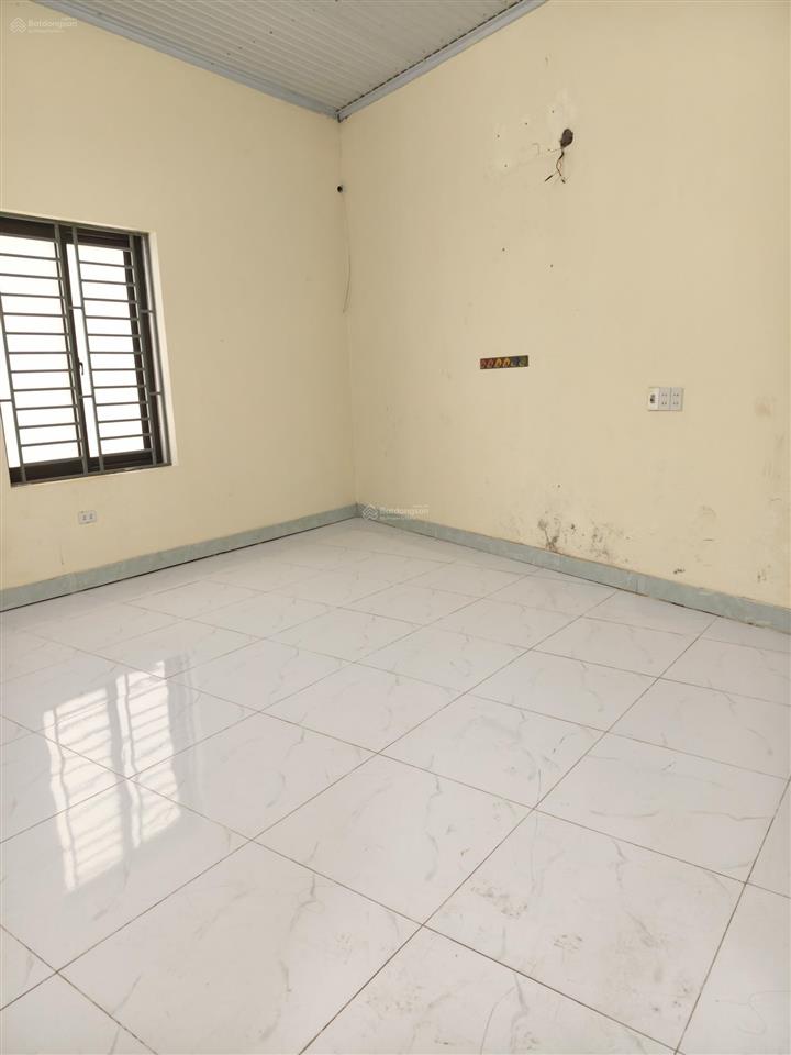 Bán nhanh siêu phẩm nhà cấp 4 rộng có sân chơi, quy hoạch view vườn hoa tại tp vĩnh yên