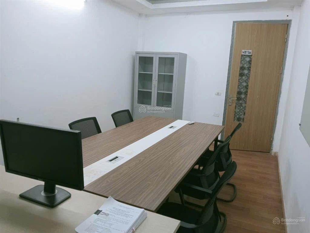 Cho thuê nhà mặt phố 138 yên lãng, giá ưu đãi 33 triệu, 55m2, 10pn, 4wc