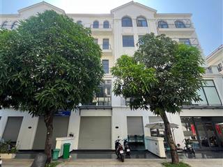 Bán nhà liền kề vinhomes grand park, 16,5 tỷ, 84m2, giá cực chất uy tín