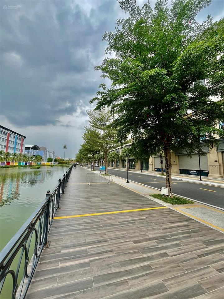 Cho thuê shophouse đẹp tại vinhomes grand park, 31 triệu, 90 m2