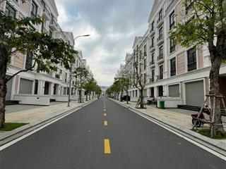 Bán căn nhà liền kề xẻ khe 162m2 giá 25,8 tỷ tốt hơn thị trường 5 tỷ