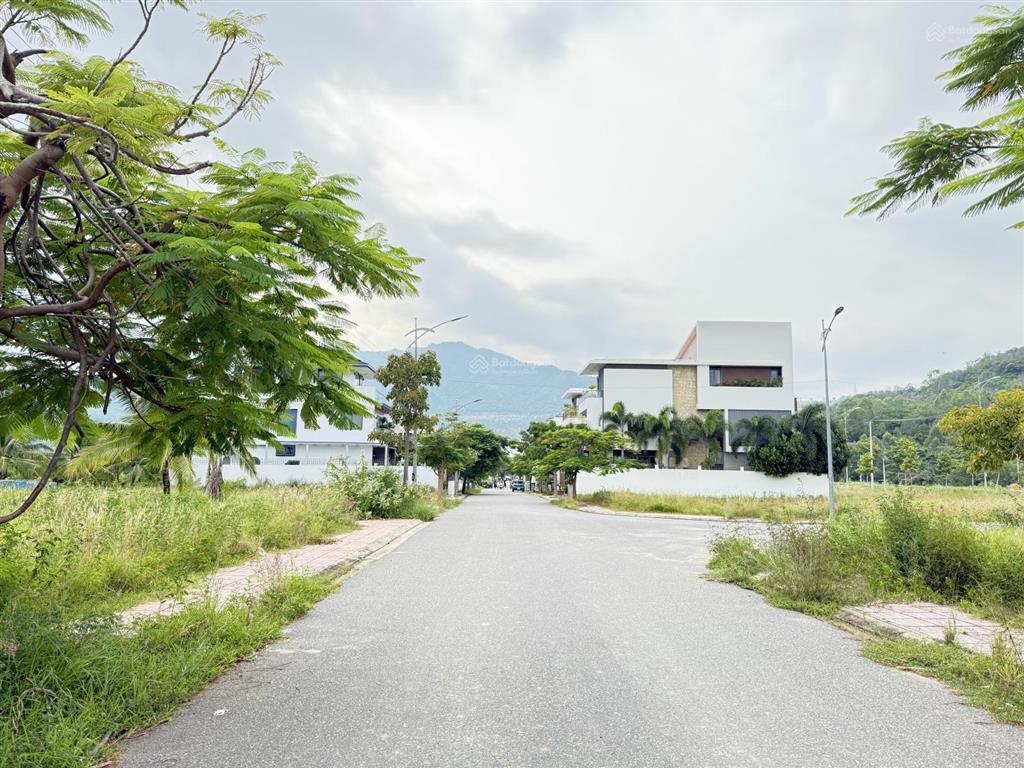 Lô đẹp giá tốt tại dự án kđt ven sông tắc đáng đầu tư