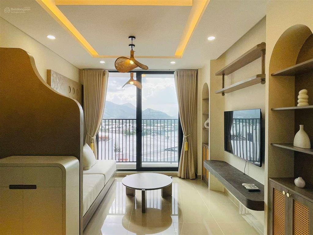 Căn view sông ct2 phước long  căn góc 2pn giá tốt full nội thất