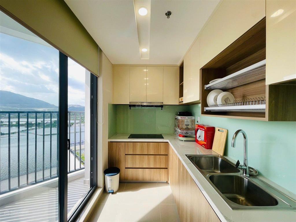 Căn view sông ct2 phước long  căn góc 2pn giá tốt full nội thất