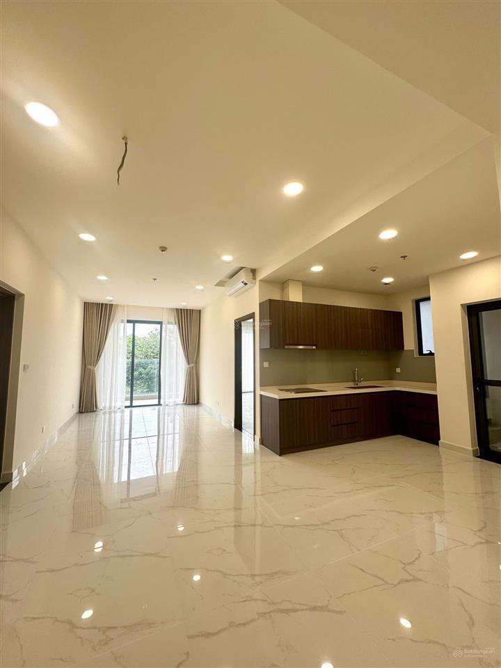 Cần bán 3pn/3wc diamond centery 121m² view công viên 16ha thanh toán 24 tháng 11,2 tỷ