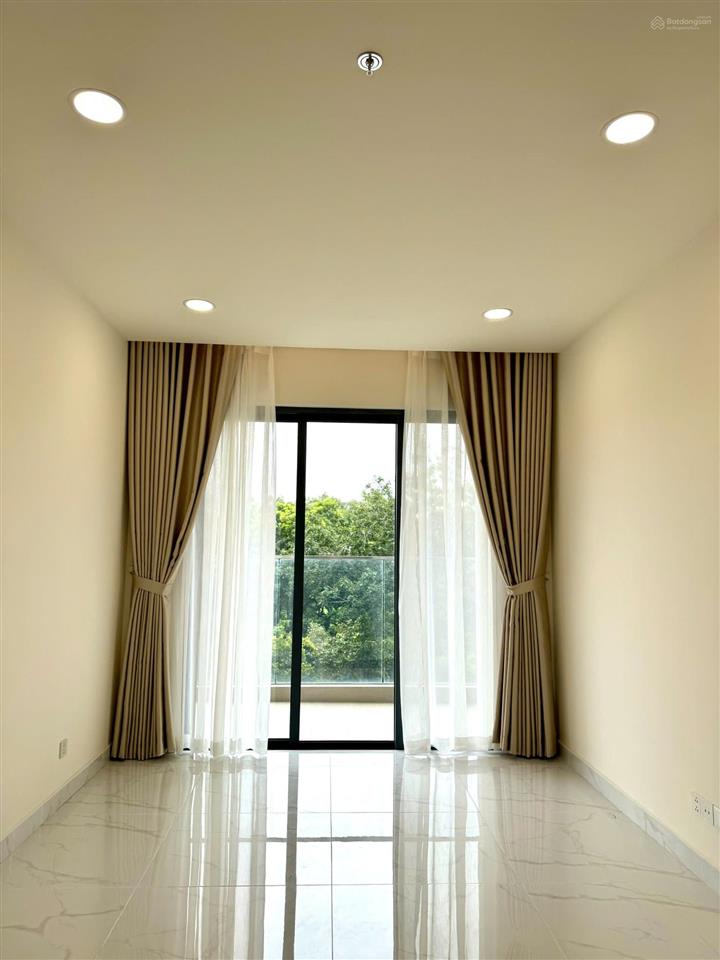 Cần bán 3pn/3wc diamond centery 121m² view công viên 16ha thanh toán 24 tháng 11,2 tỷ