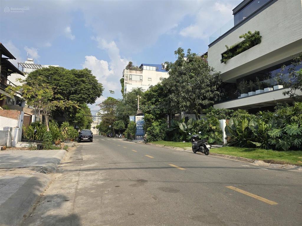 Biệt thự khu trần não phường bình an quận 2 diện tích 189m2 kết cấu 3 tầng giảm hơn 8 tỷ còn 38 tỷ