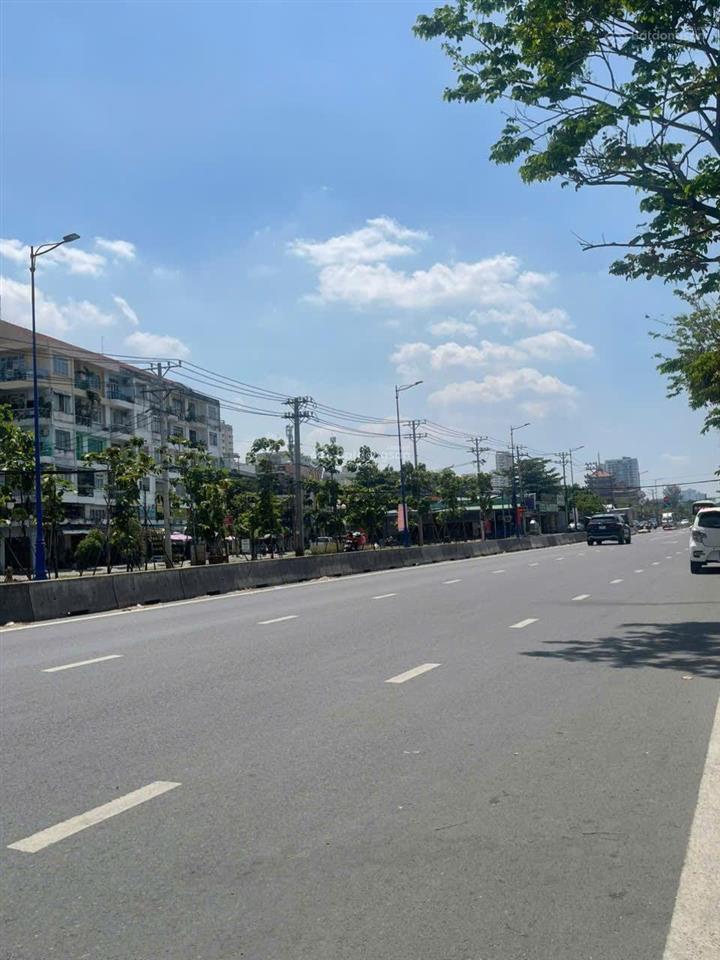 Bán đất mặt tiền lương định của p an phú quận 2 giá cực chất 21 tỷ với dt 100m2