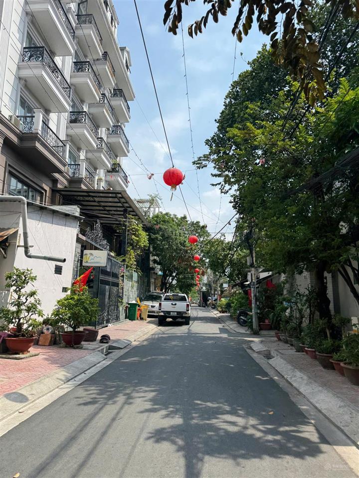 Nhà khu trần não sát bên khu dân cư caric và ký túc xá giao thông vận tải 71m2 mà giá chỉ 16 tỷ