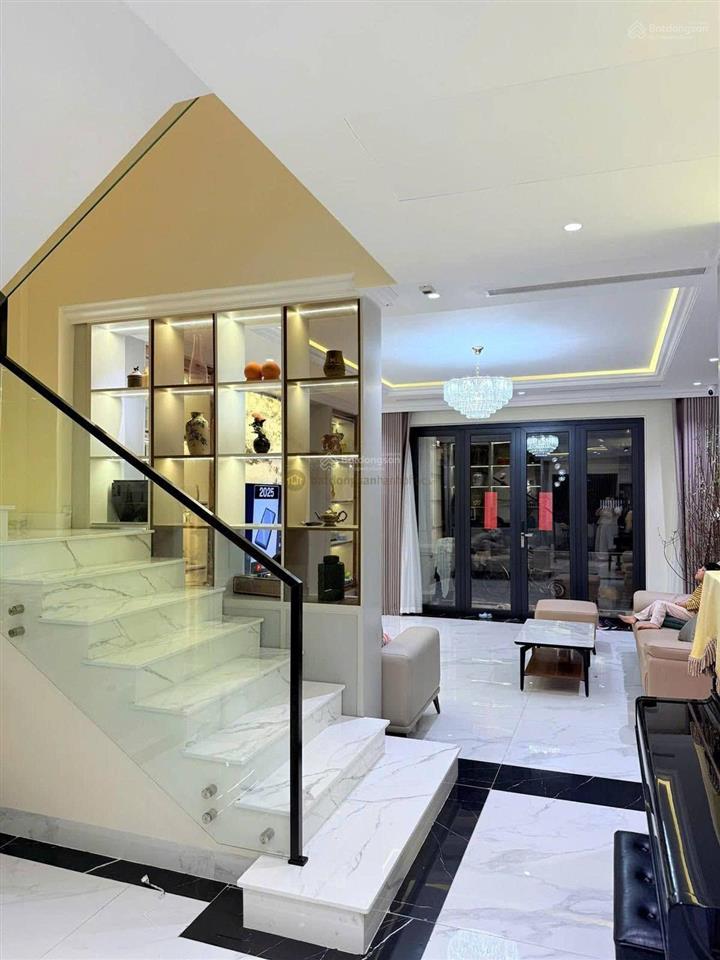 Biệt thự 160m2 kết cấu 3 tầng tại nguyễn văn hưởng q2 giá chỉ 48 tỷ vnd