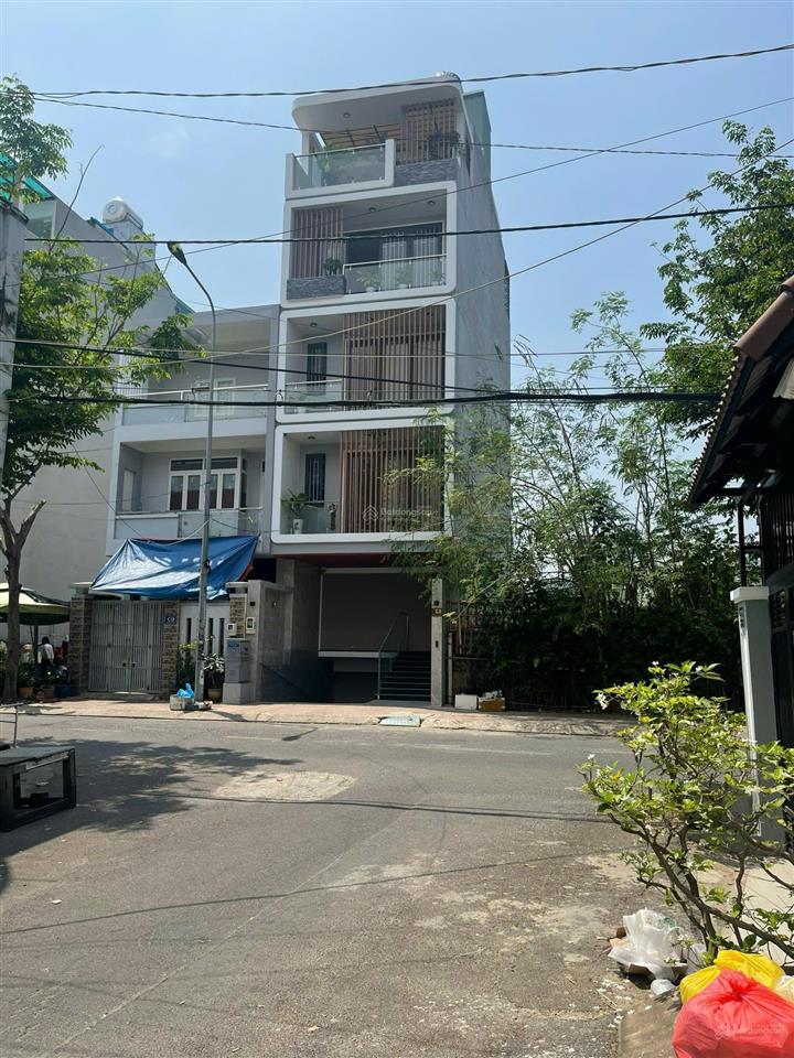 Nhà phố ngay quốc hương thảo điền q2 gần trường đại gọc văn hóa ngang hơn 5m kc 5 tầng giá 20 tỷ