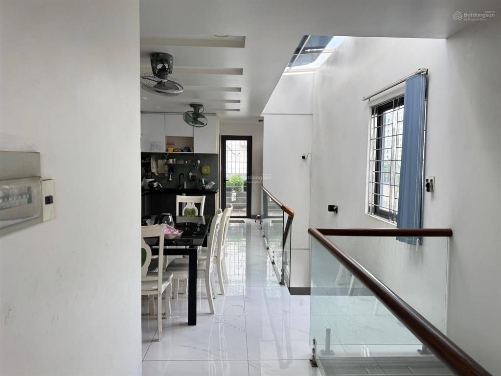 Nhà mặt tiền kinh doanh khu trần lựu an phú q2 dt 110m2 hầm 4 tầng có hdt 50tr/tháng giá 29,9 tỷ
