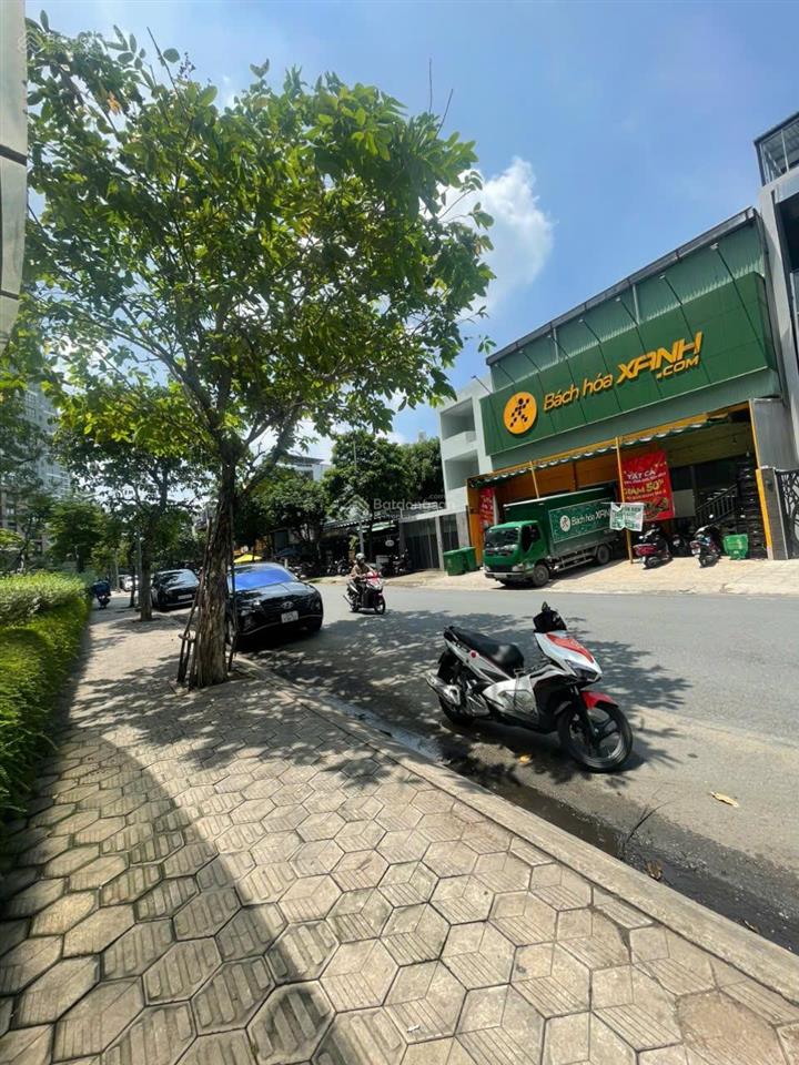 Nhà phố thương mại tại the sun avenue dt 120m2 hầm 5 tầng giá 39,5 tỷ đang có hđt 70tr/tháng