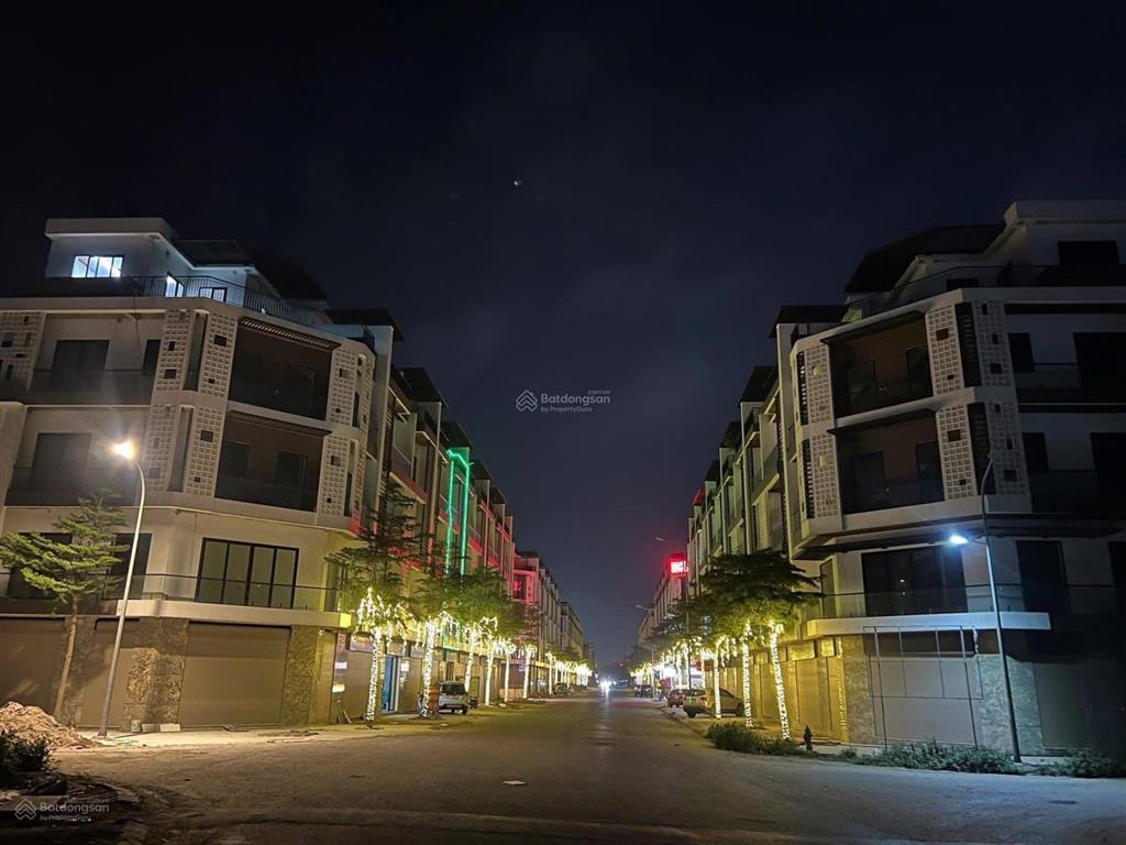 Nhà đẹp trung tâm dự án nam phú ninh  gia bình  bắc ninh
