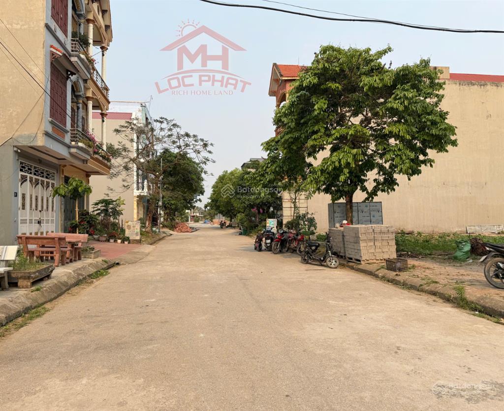 Càn bán gấp lô đất 99m2 tại trung tâm thị trấn gia bình bắc ninh