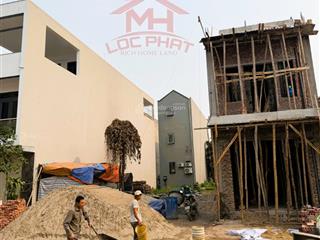 Càn bán gấp lô đất 99m2 tại trung tâm thị trấn gia bình bắc ninh
