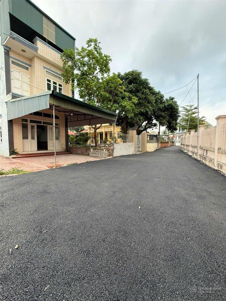 Mua đất tặng nhà 2 tầng trung tâm xã lương tài, bắc ninh