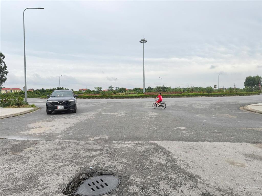 Chính chủ cần bán lô đất trung tâm phường nhân thắng, thành phố bắc ninh 0986 287 ***