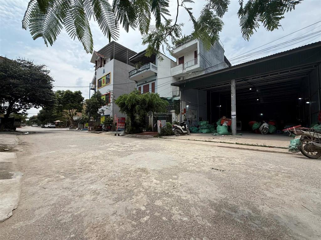 Hiếm có lô đất 198m2 mặt tiền 9m có nhà xưởng tại trung tâm gia bình, bắc ninh