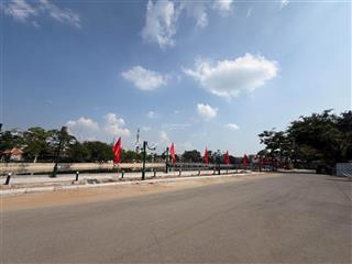 Bán lô góc 3 mặt tiền view hồ thứa, lương tài, bắc ninh  ngay cửa ngõ sân bay gia bình