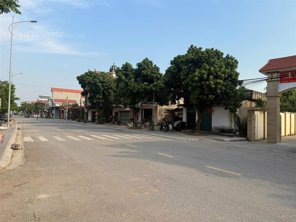Hơn 2 tỷ sở hữu ngay lô đất mặt đường 15m  gần kcn và sân bay gia bình