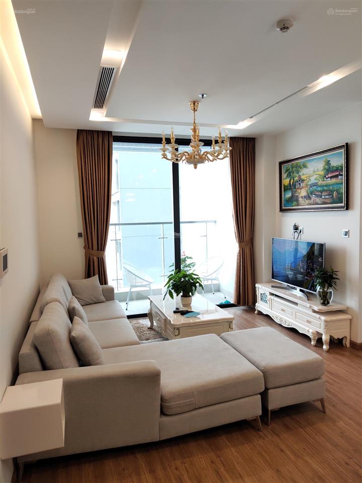 Cho thuê vinhomes metropolis 2pn 80m² view hồ tây tầng 25 full nội thất,có slot ôtô, nhà chính chủ