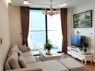 Cho thuê vinhomes metropolis 2pn 80m² view hồ tây tầng 25 full nội thất,có slot ôtô, nhà chính chủ