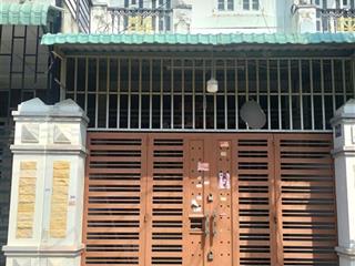 Bán nhà 2 lầu diện tích 4 x 20m, cách đường đinh đức thiện tầm 200m, đường 2 xe hơi né nhau