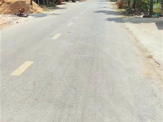 Bán nhà dt 600m2 full thổ cư mặt tiền đường nhựa ấp 10, cách đt 824, kcn an thạnh 200m, giá 4,5 tỷ