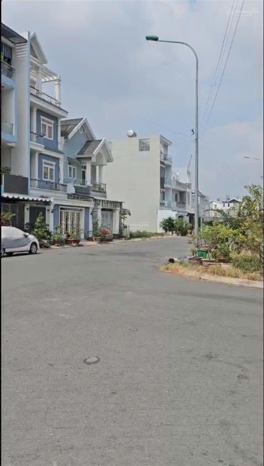 Bán lô đất trong khu five star new city sát bình chánh, 6 x 15 giá 2,650 tỷ tl