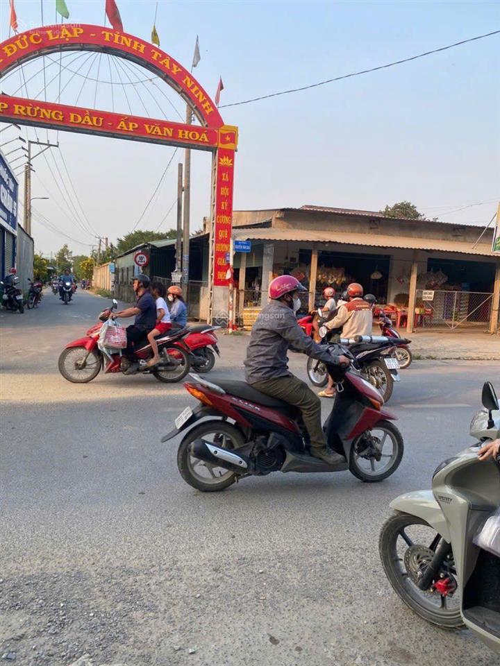 Bán đất mặt tiền đường nhựa, thuộc mỹ hạnh bắc, đức hòa, long. dt 113m2 (5 x 22,6) giá 1,850 tỷ tl