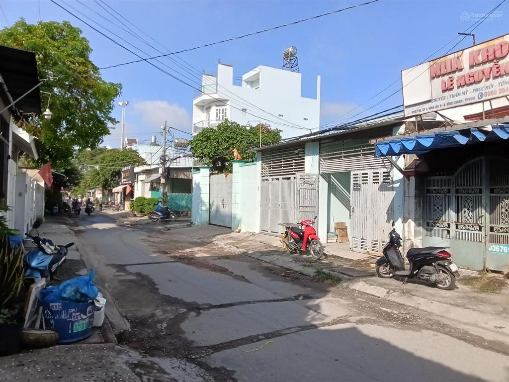 Bán nhà mặt tiền nhựa, thuộc vĩnh lộc b, dt 5 x 21 có hoàn công, giá 5 tỷ tl, cách võ văn vân 100m