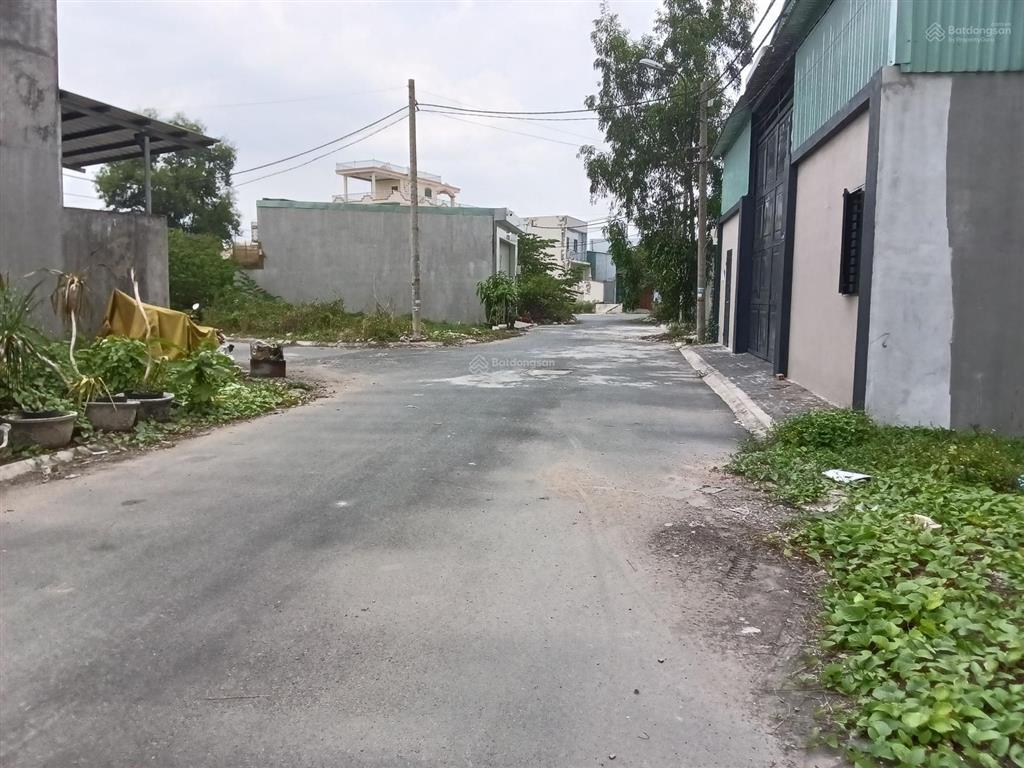 Bán đất mặt tiền nhựa 8m, cách bệnh viện nhi đồng thành phố 3km, cách đường trần đại nghĩa 50m