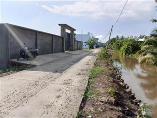 Bán 2000m2 (29 x 65) có 1000m2 thổ cư, cách nguyễn hữu trí 500m, đường xe tải, giá 13,5 tỷ tl