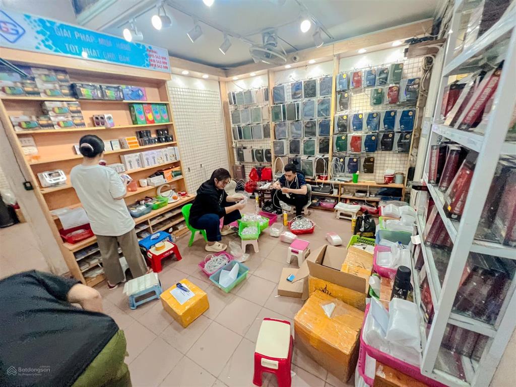 Bán gấp nhà mặt phố 80m2, 33 tỷ tại trung liệt, đống đa, hà nội
